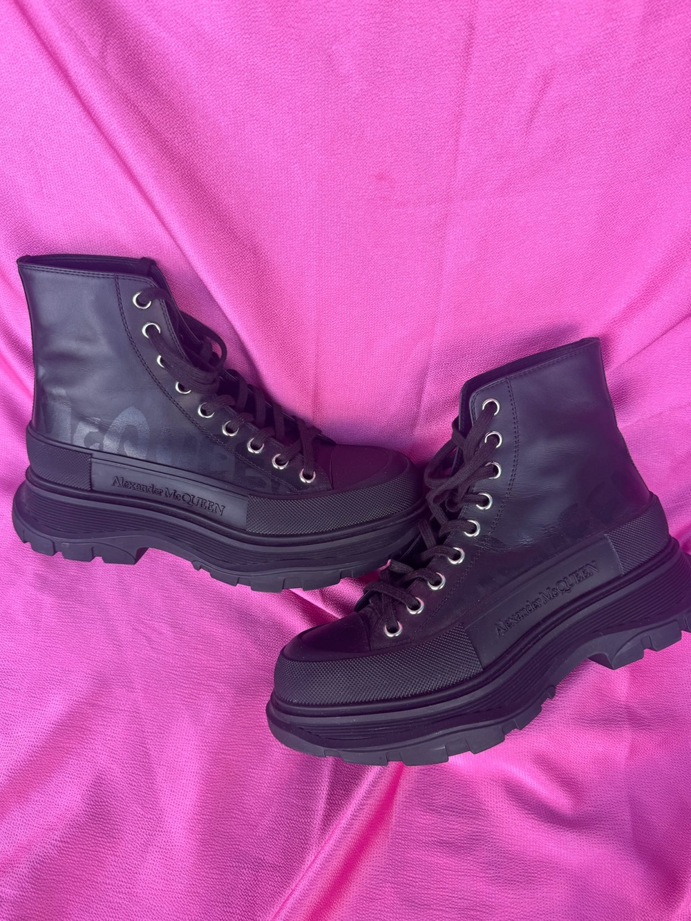 🖤Alexander McQueen Slick Leather Combat Boots🖤 - Picture 2 of 7